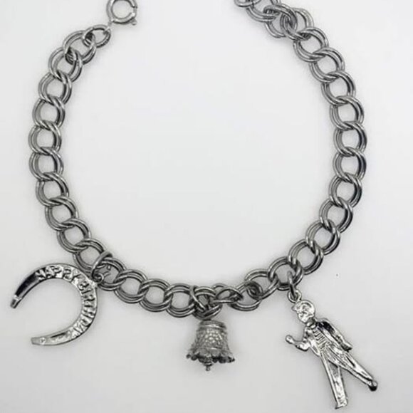 Vintage Airflex White Rhodium Polished Sterling Silver Charm Bracelet - Picture 1 of 1